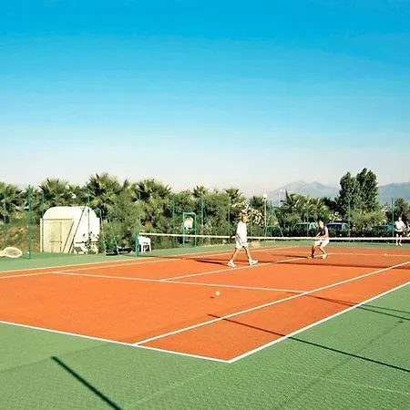 度假村 Minerva Club & Golf