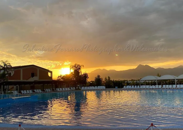 Minerva Club & Golf Resort 4*